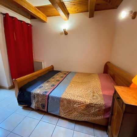Appartement 4 pers plein centre ville, wifi, balcon Laragne-Monteglin Extérieur photo