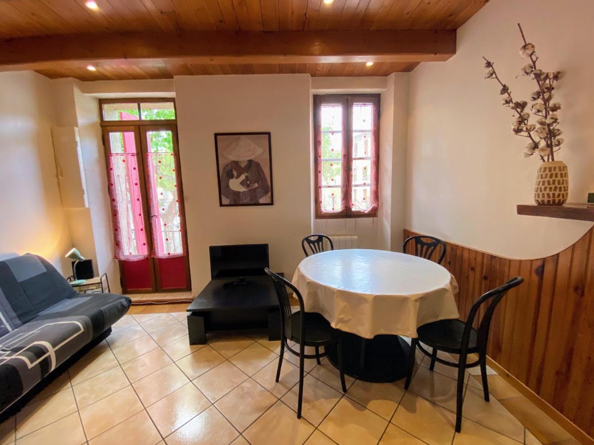 Appartement 4 pers plein centre ville, wifi, balcon Laragne-Monteglin Extérieur photo